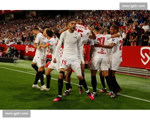 塞维利亚锁定阿根廷铁卫！塔利亚菲科自由身加盟在即，欧联冠军再补强